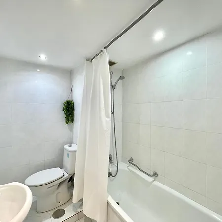 Estudio En Primera Linea De Playa *