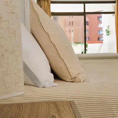 Estudio En Primera Linea De Playa Fuengirola