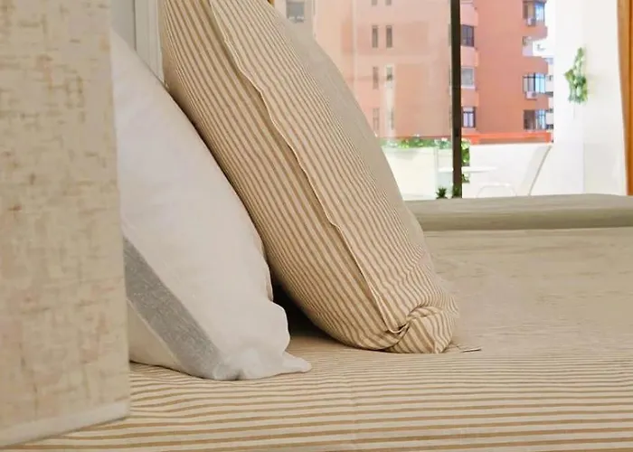 Estudio En Primera Linea De Playa Fuengirola